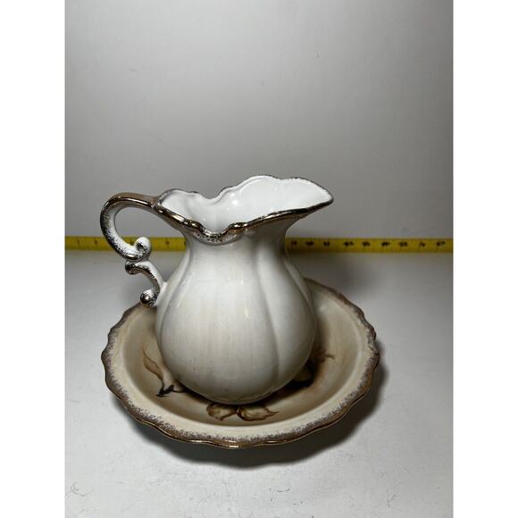 Vintage Porcelain Pitcher and Bowl Wash Basin Set Hand painted Fruit Kitchen - Picture 6 of 16